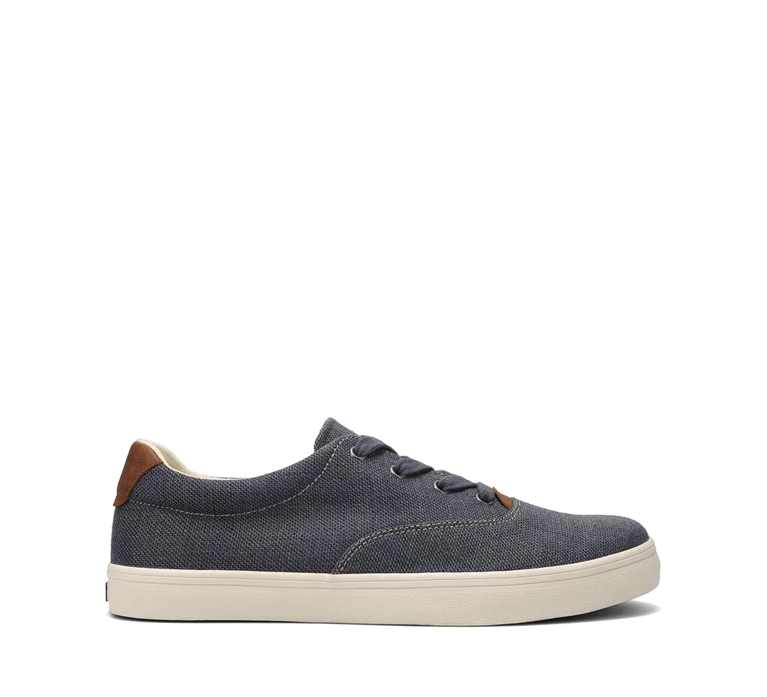 Men's Taos Ballentine Color: Blue