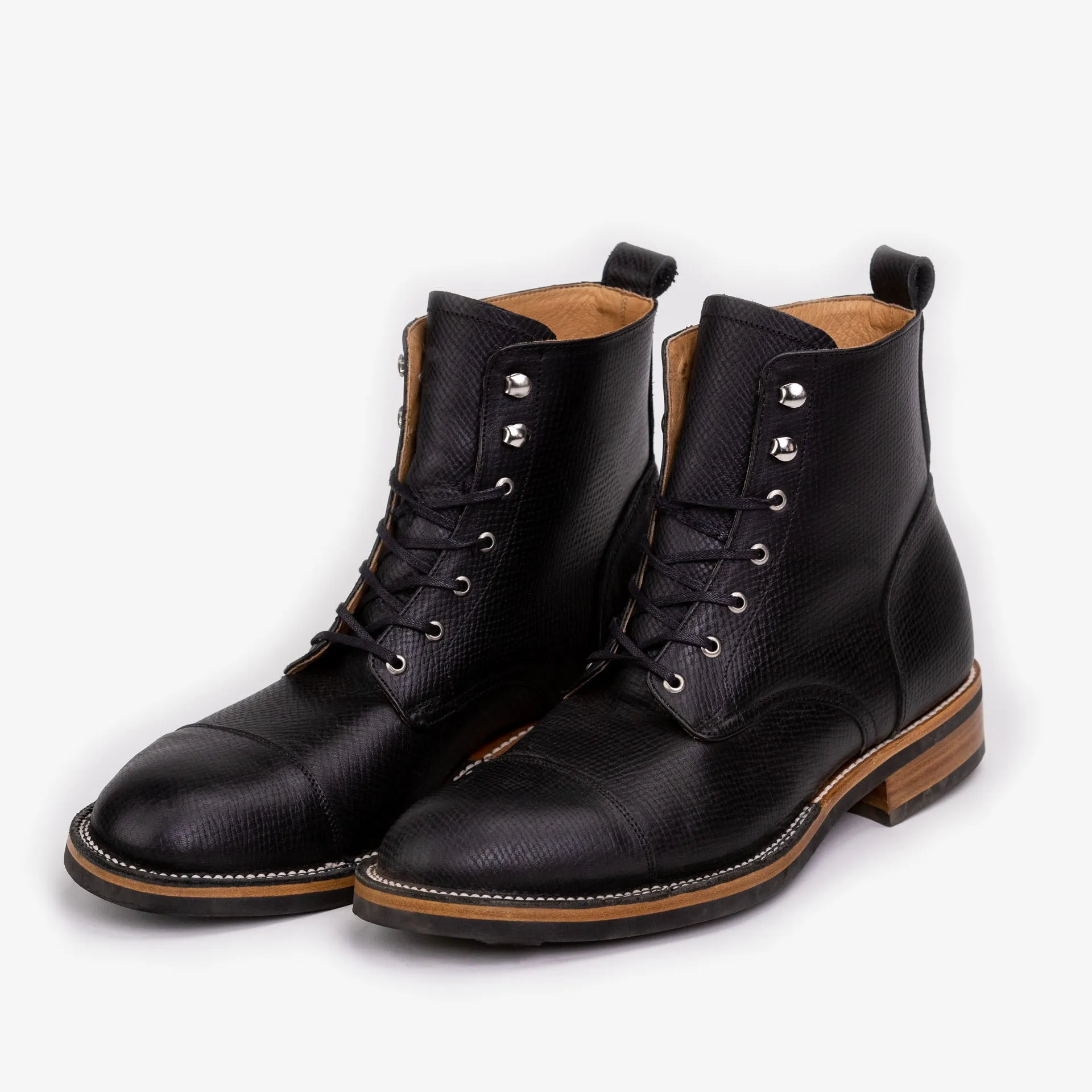 Stitchdown Legacy Boot in Black Hatch